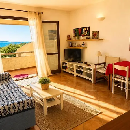 Appartamento Appartamento vista mare-Costa Smeralda-Palau 5 min from the beach La Sciumara